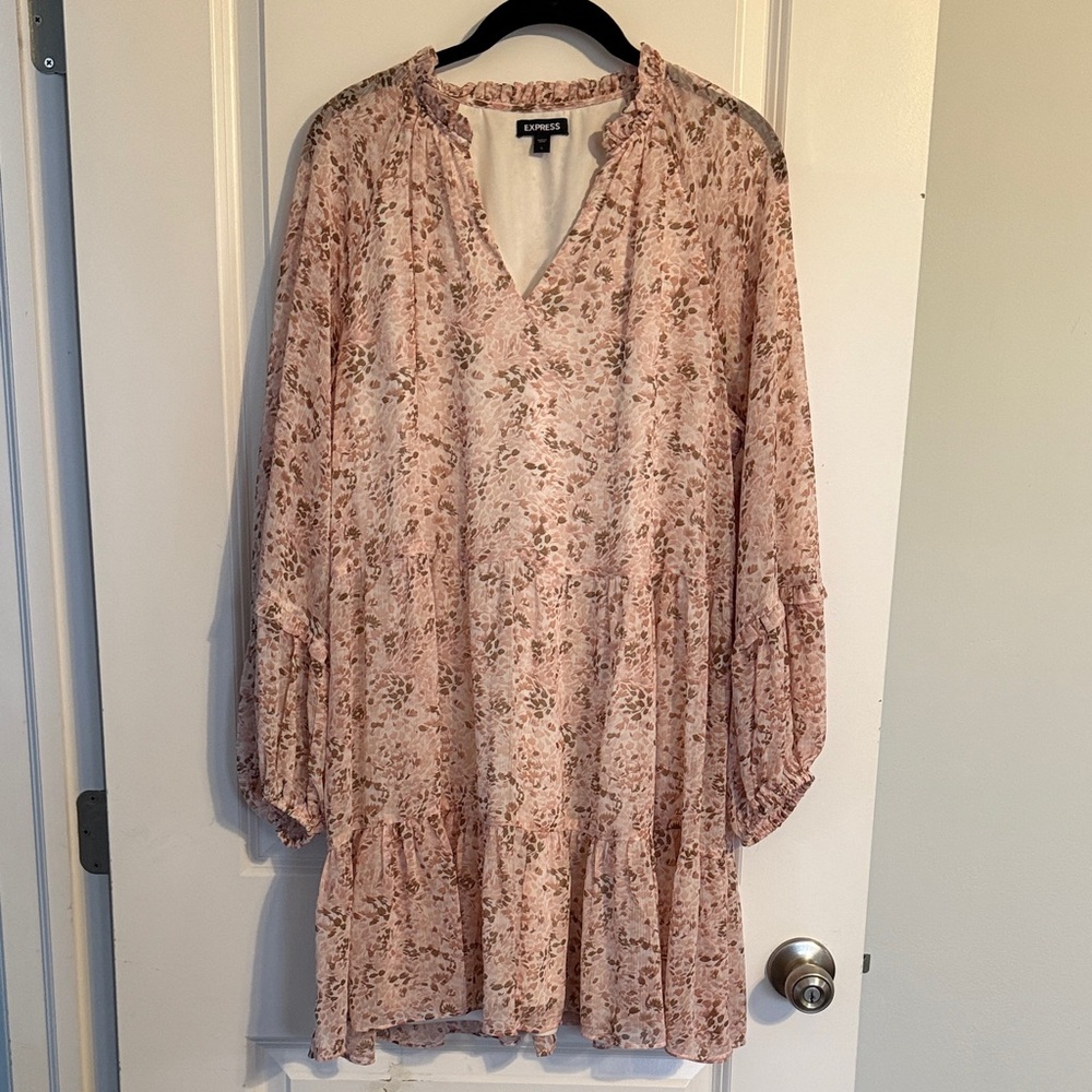 Express Blush Pink Floral Tiered Long Sleeve Dress